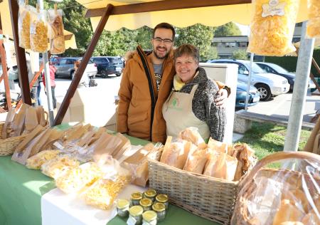 Rezance, kruh, upognjence... in ljubeznivo prijaznost, najdete Pr'Matožet